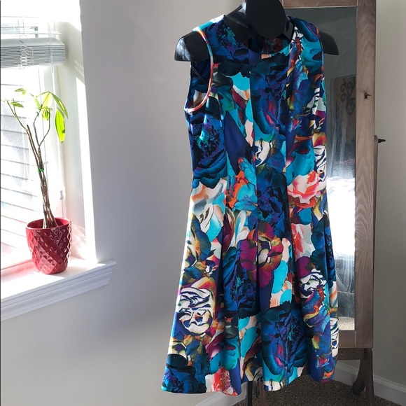 Spense Floral Print Dress, Size 10 - Picture 2 of 2